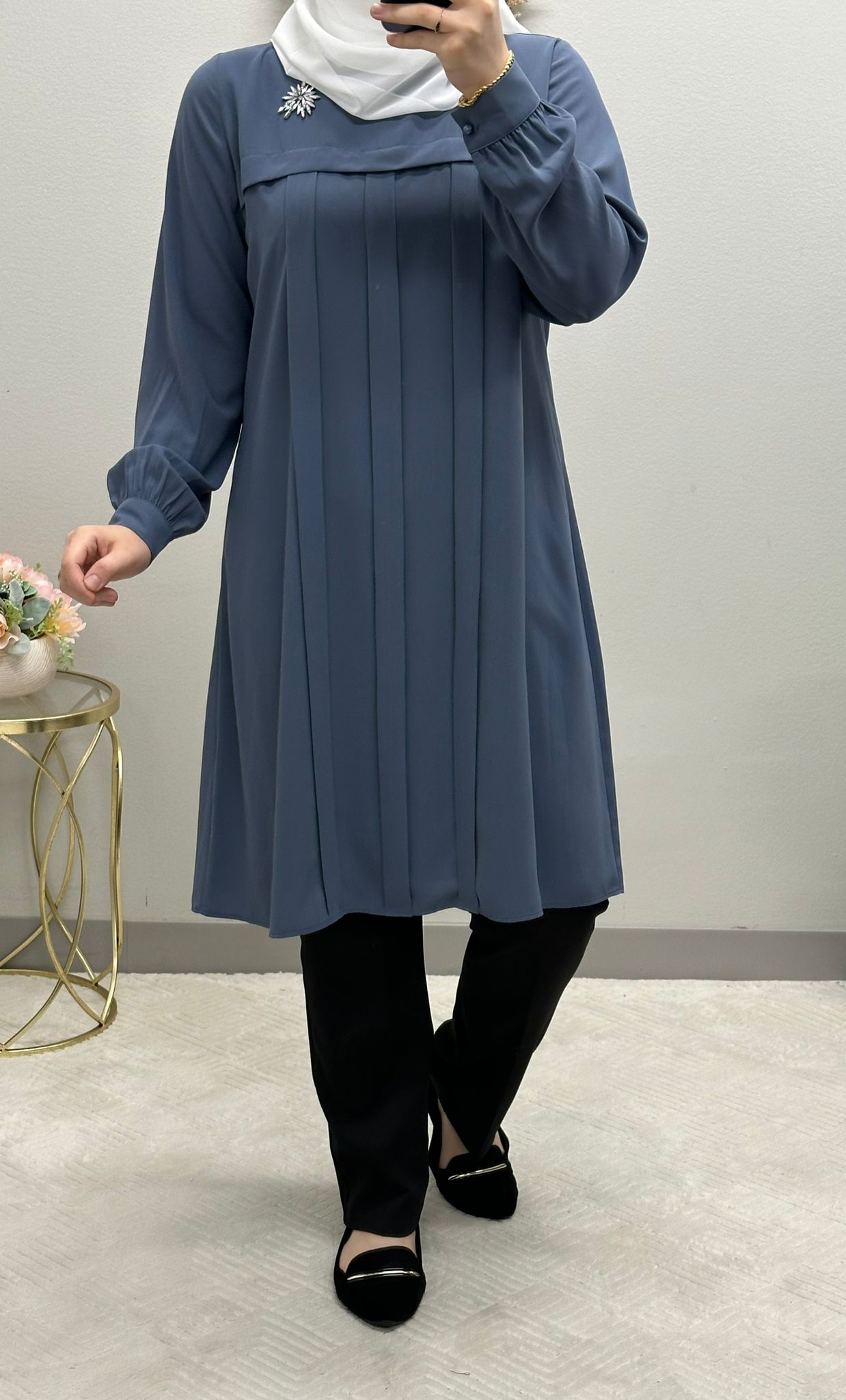 Modest Tunic front pleated blouse adorned with brush