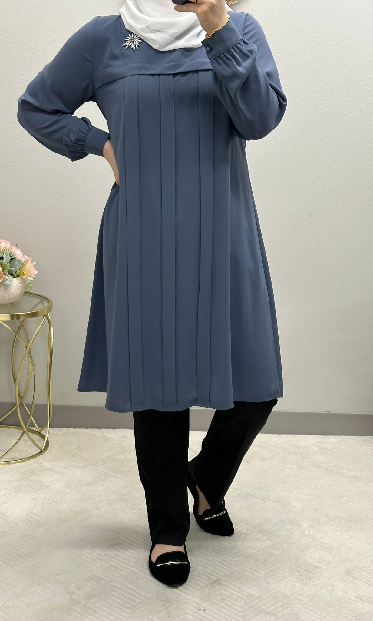 Modest Tunic front pleated blouse adorned with brush