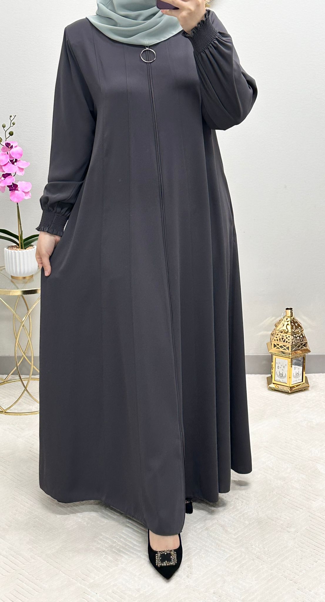 Lotus Style Closh Abaya