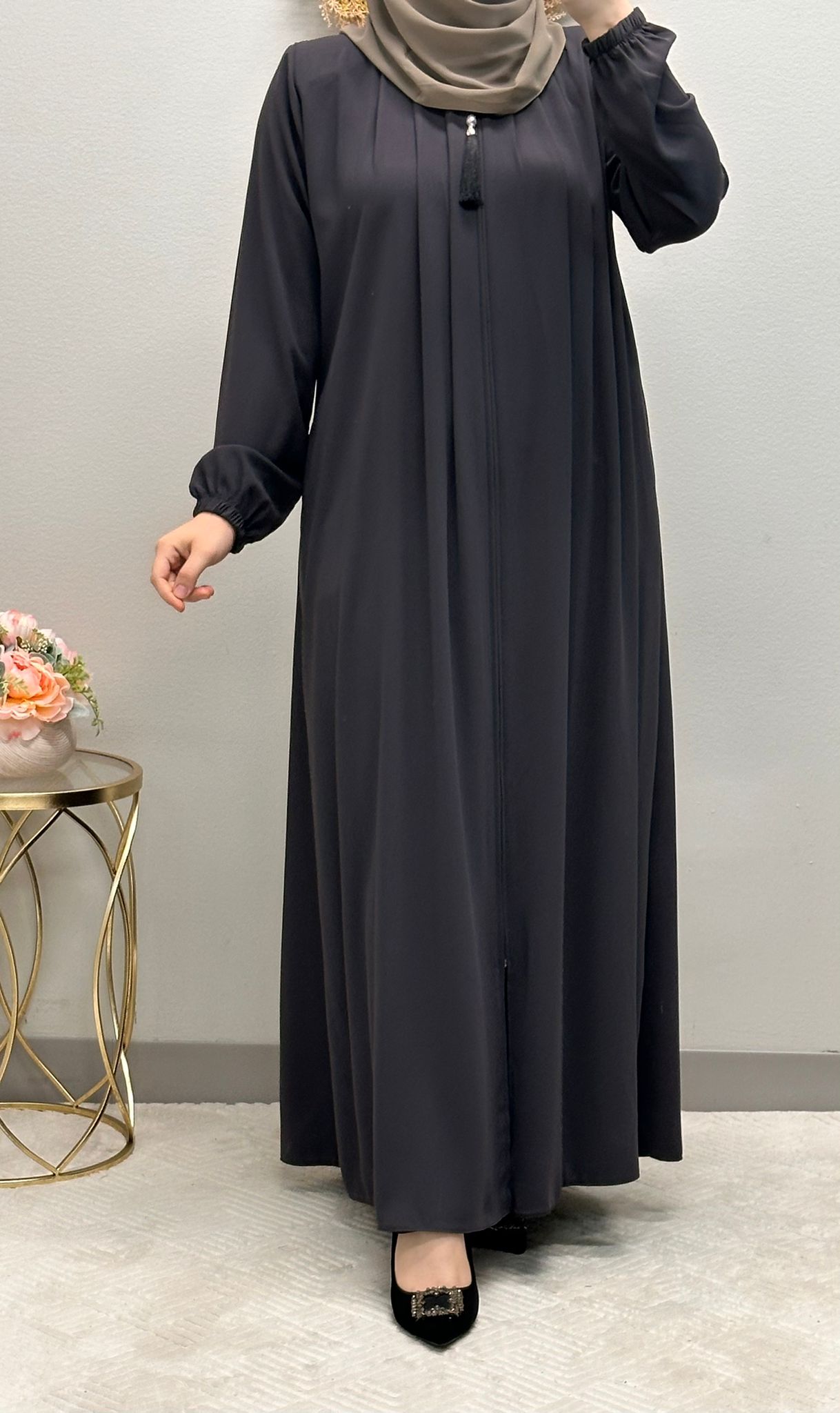 Simply Pleated Special Size Abaya