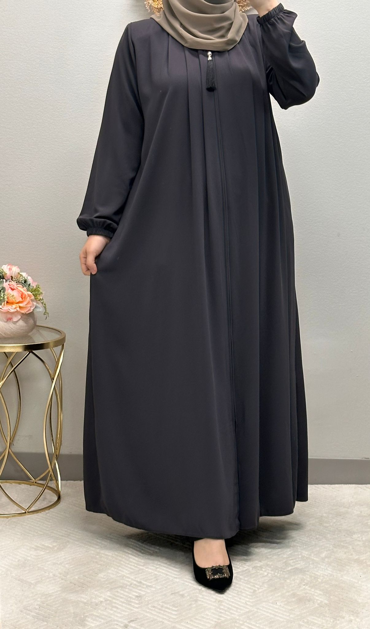 Simply Pleated Special Size Abaya