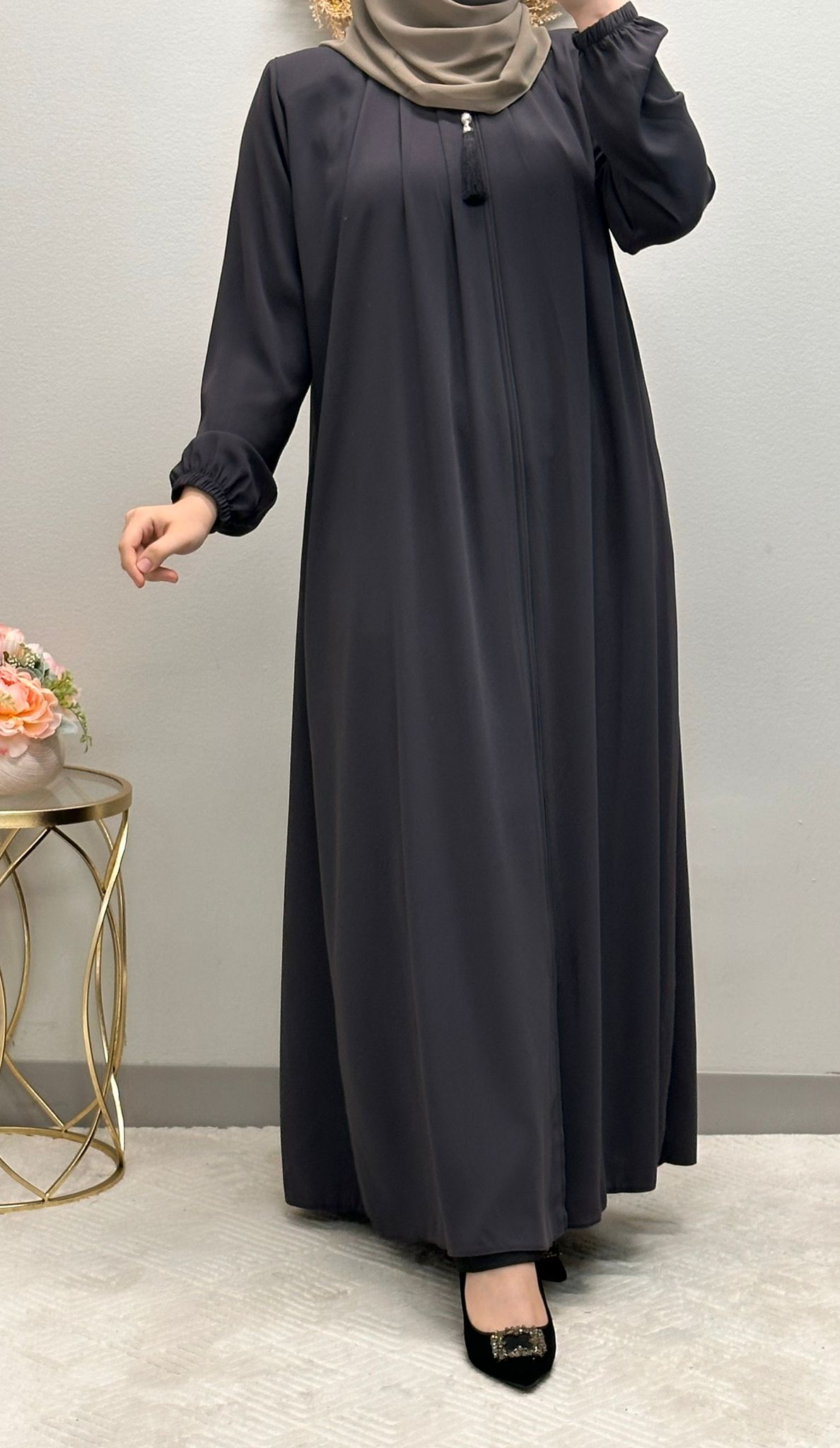 Simply Pleated Special Size Abaya