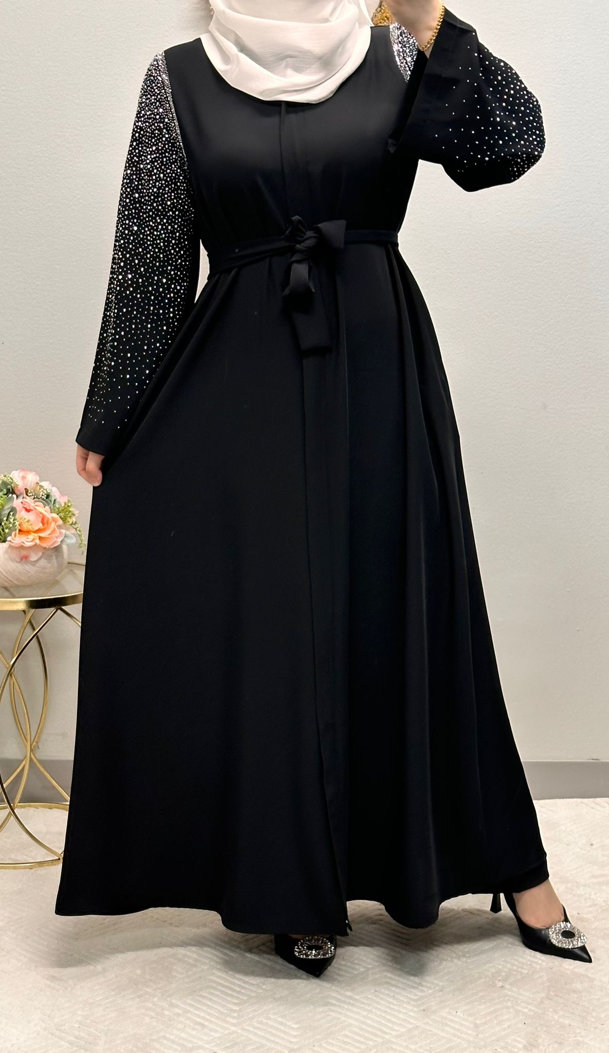 Starry Sleeve Closed Abaya