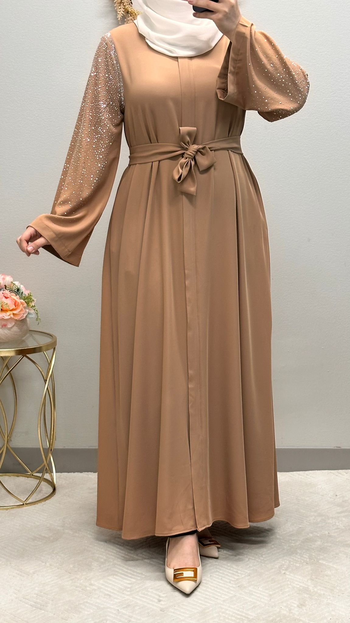 Starry Sleeve Closed Abaya