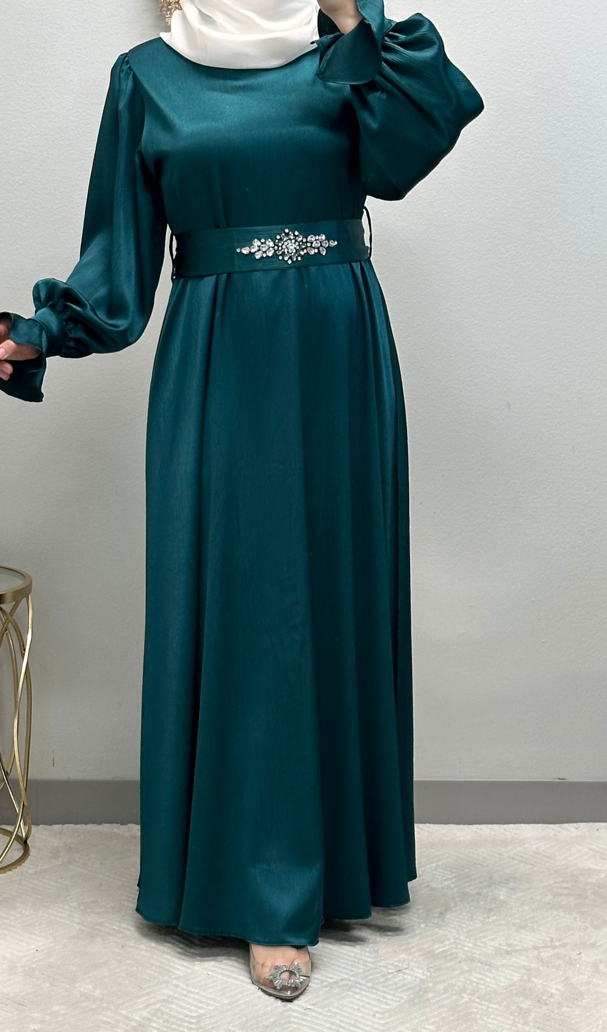 Sophisticated Satin Maxi Dress: Puff Lantern Sleeves