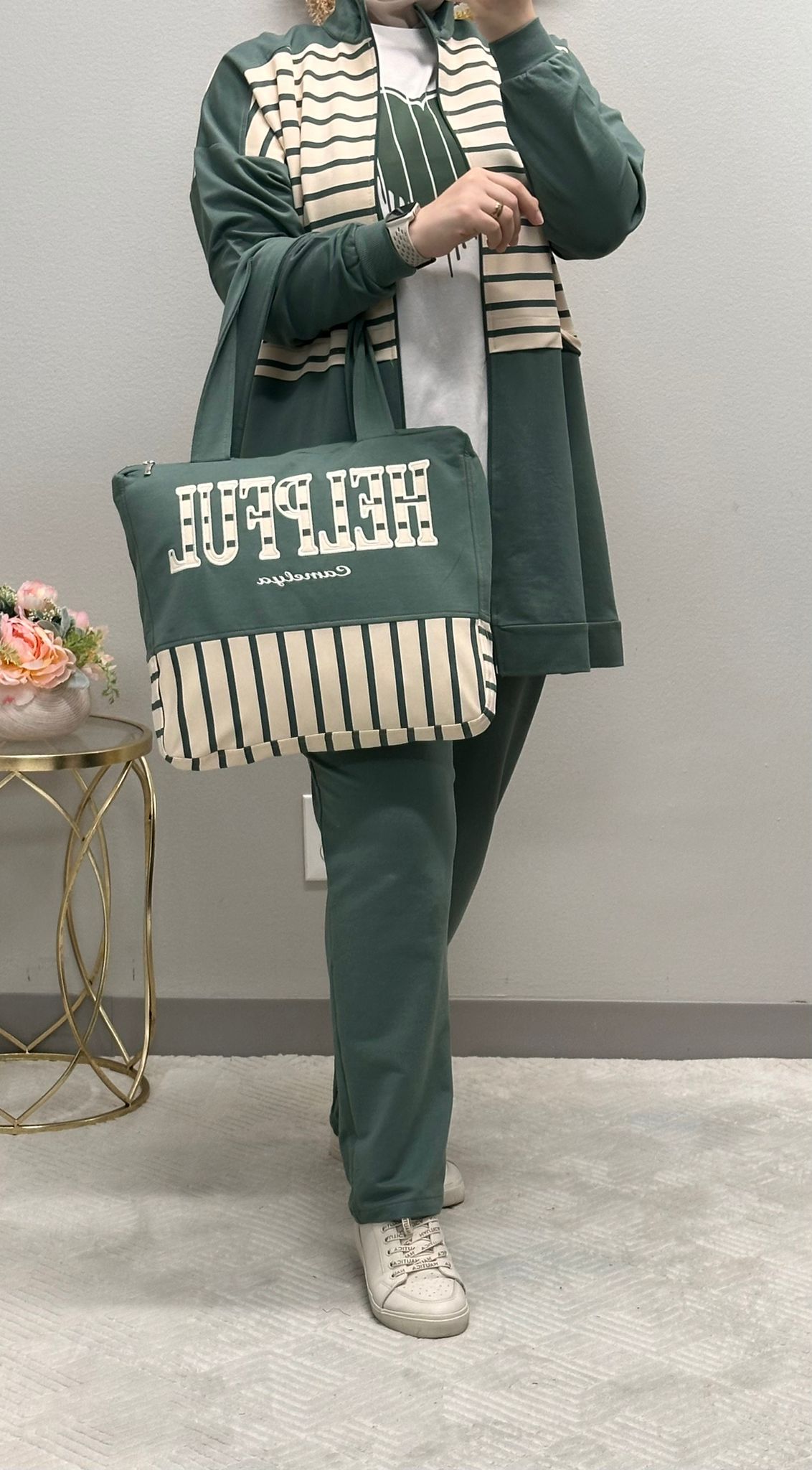 Three-piece tracksuit set with bag