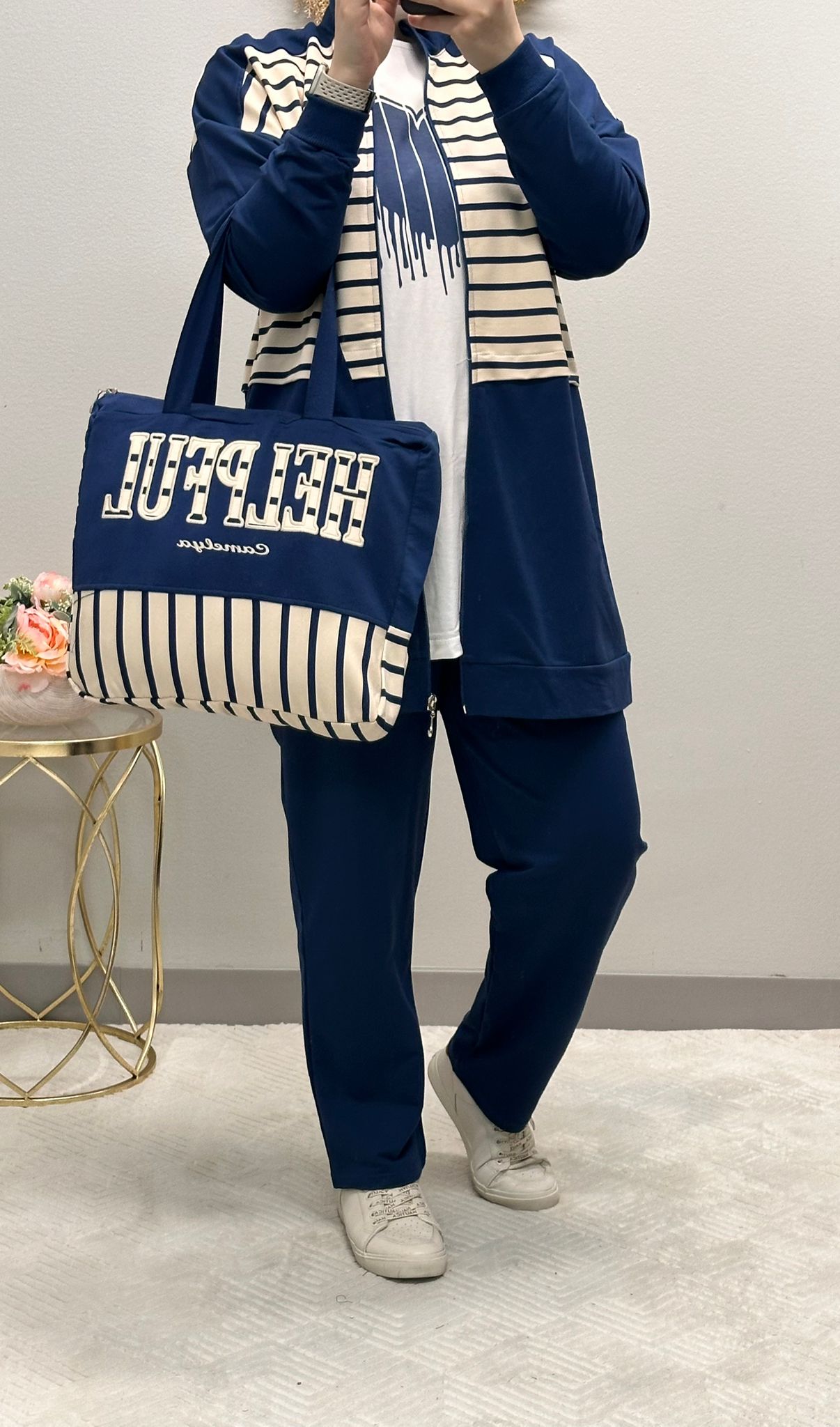 Three-piece tracksuit set with bag