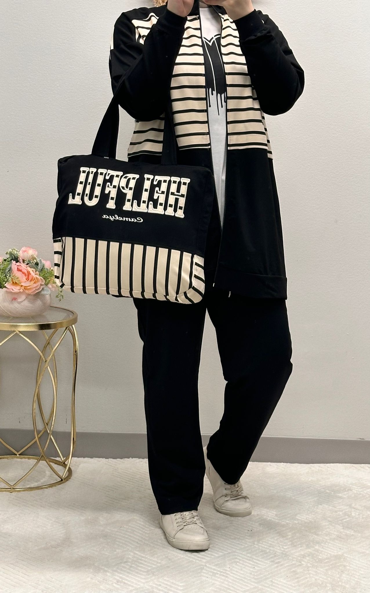 Three-piece tracksuit set with bag