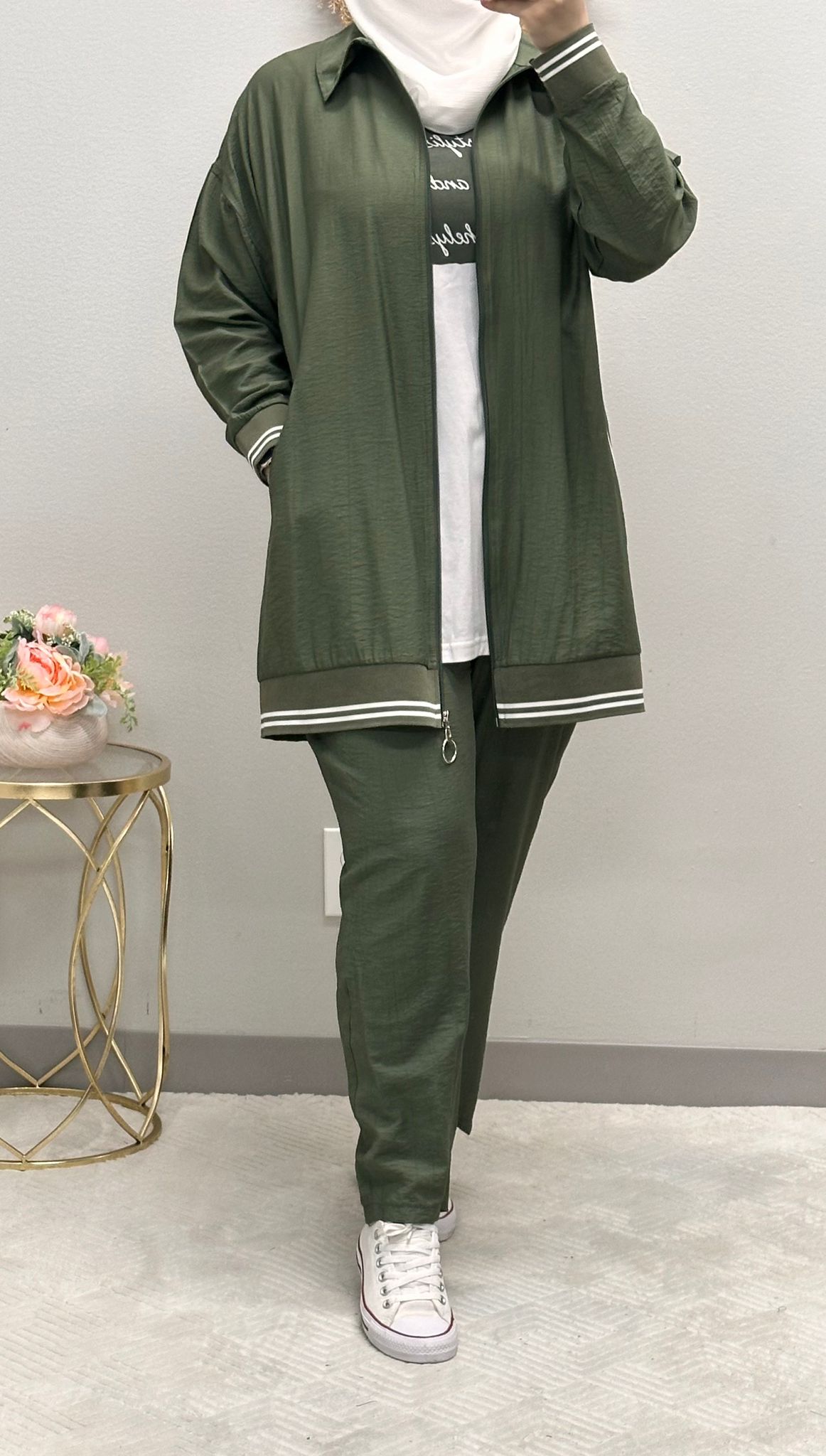 Three-piece tracksuit set