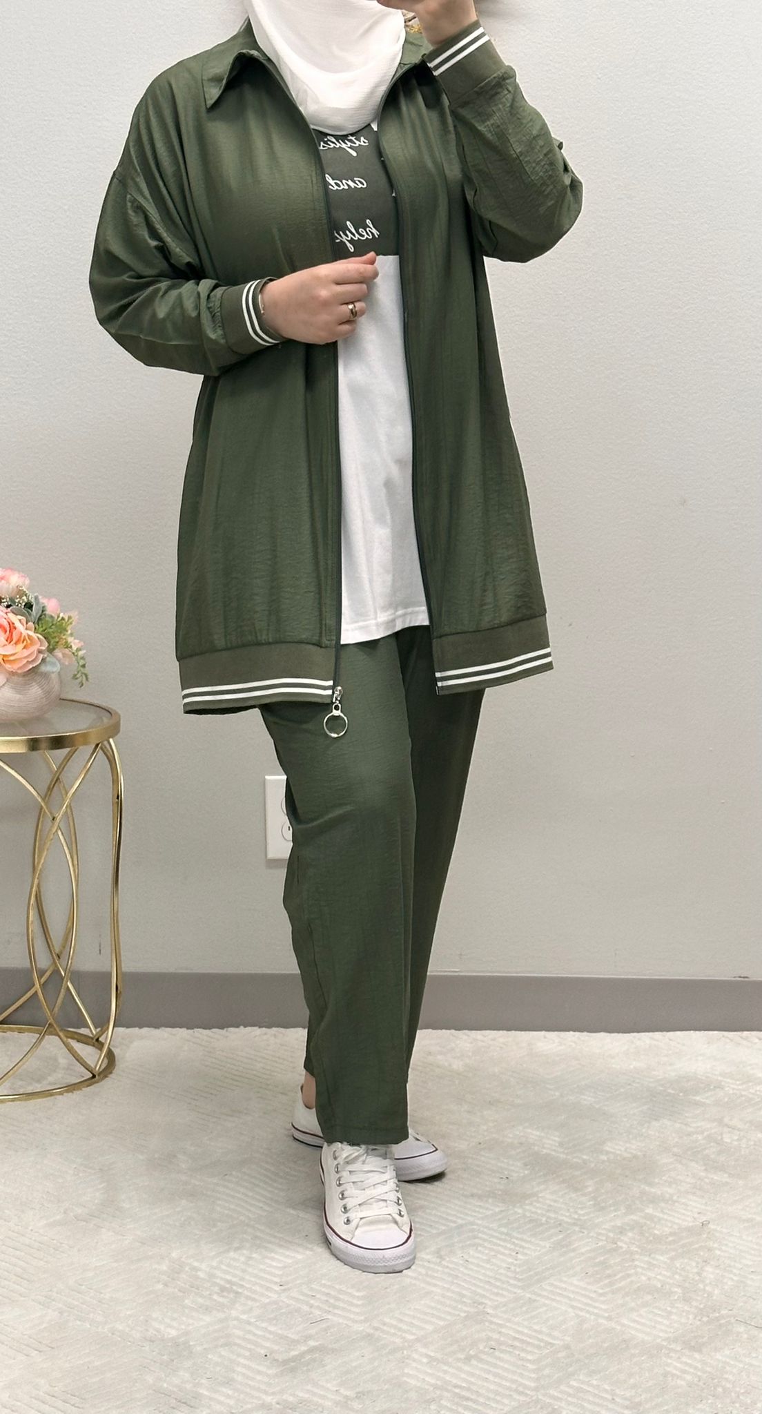 Three-piece tracksuit set