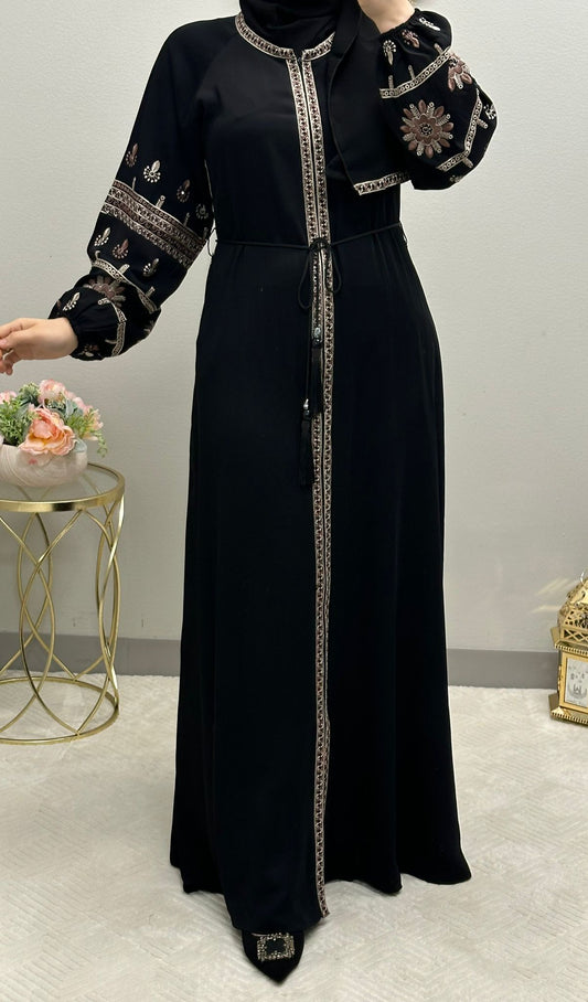 Embroidered abaya with scarf