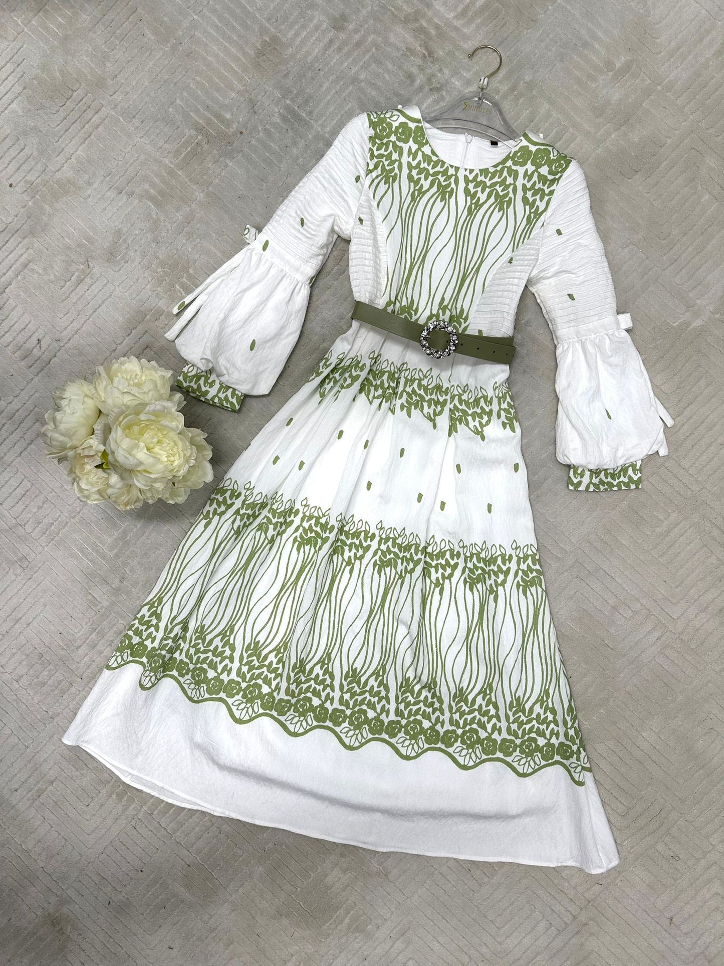 kids embroidered dress with belt