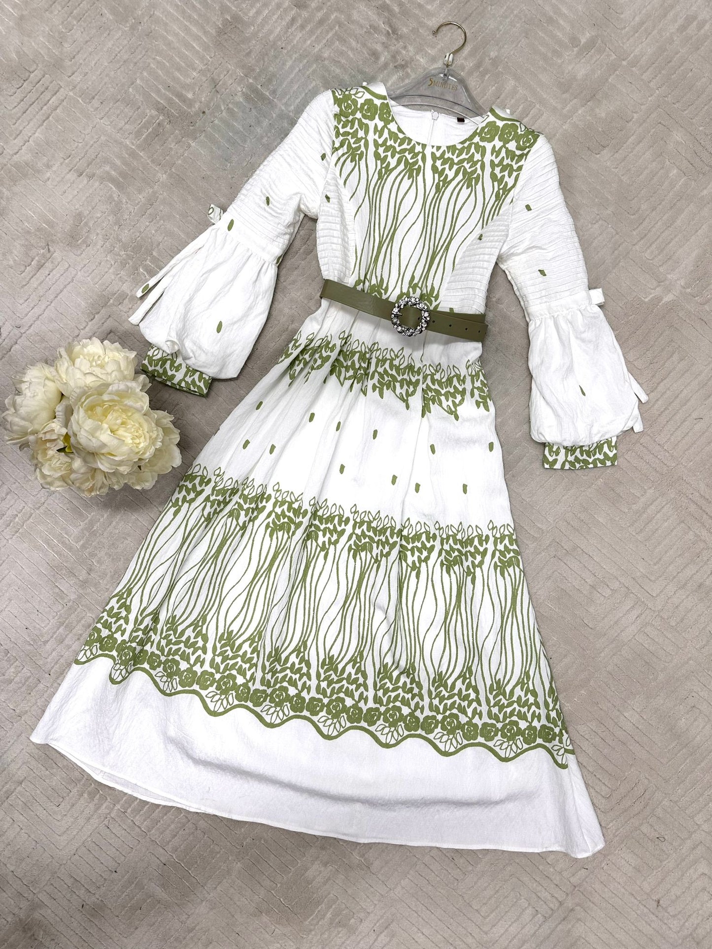 kids embroidered dress with belt