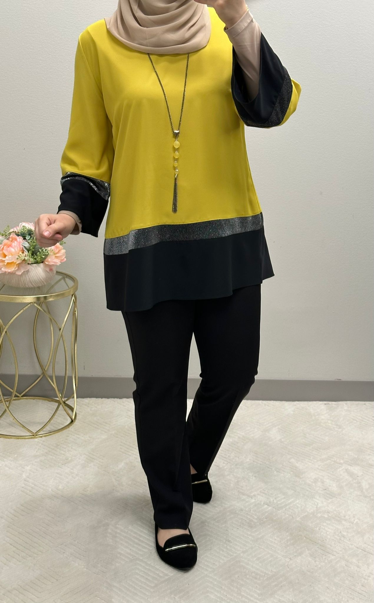 Mid length blouse 2 colors - plus size