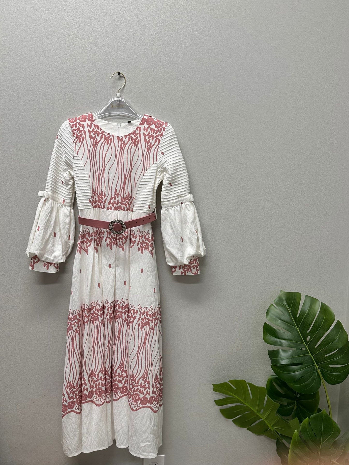 kids embroidered dress with belt